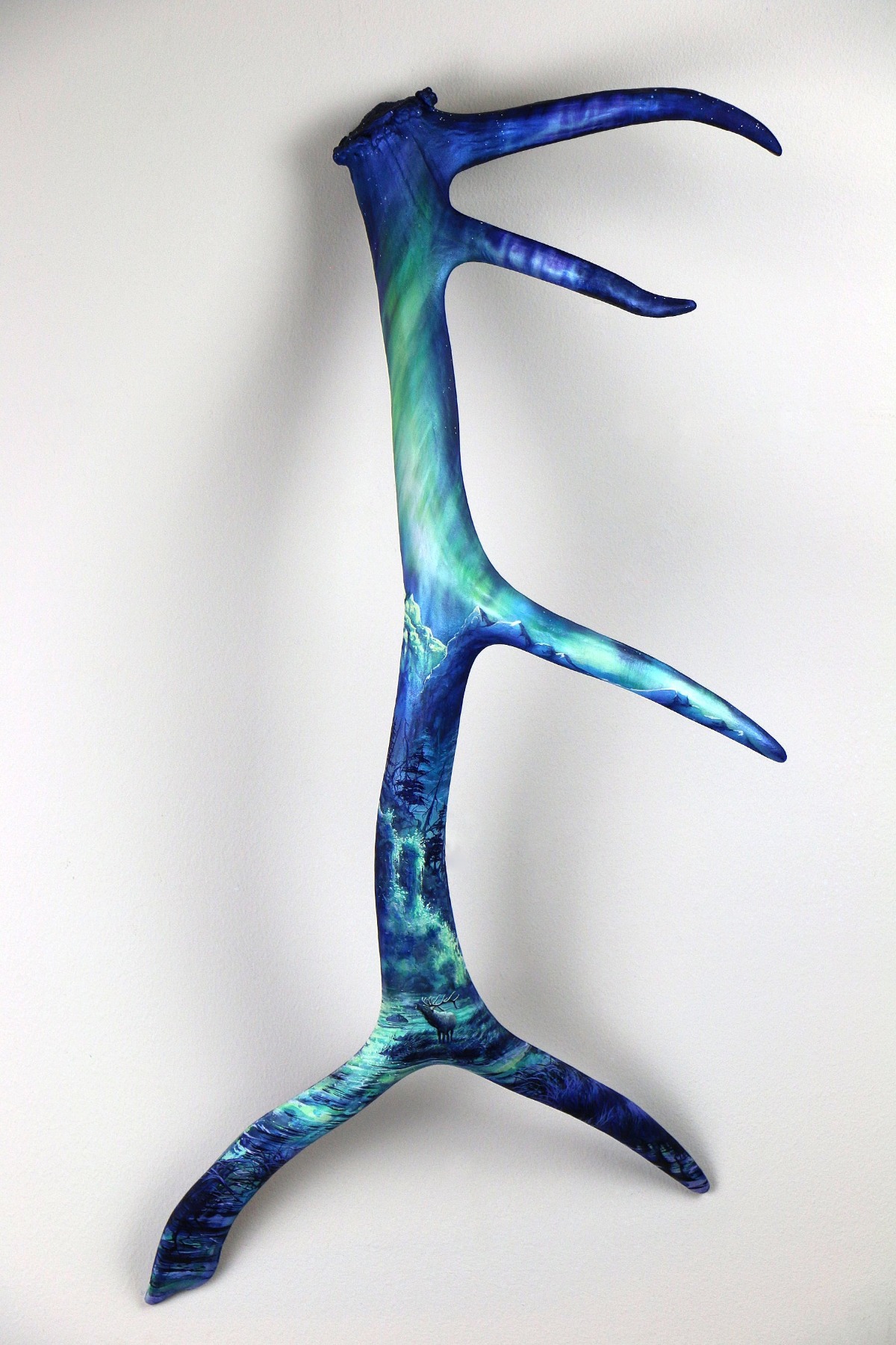 montana_elkhorn_antler_art_skull_resin